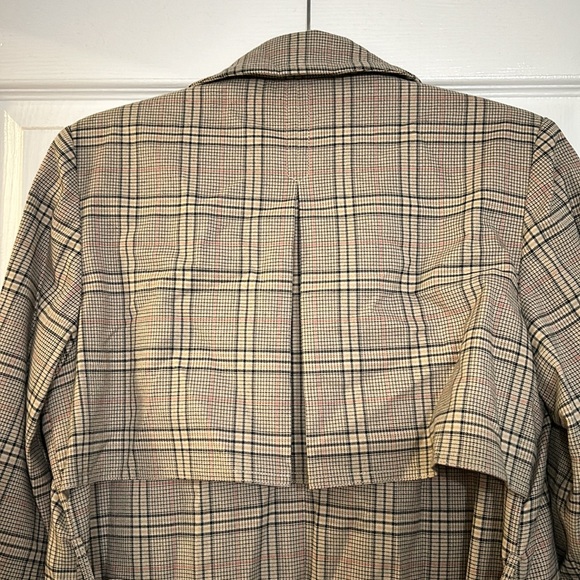 RW&Co trench coat - Picture 7 of 8